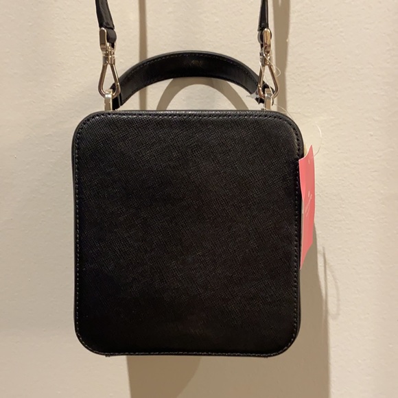 Kate Spade Crossbody - Picture 4 of 9
